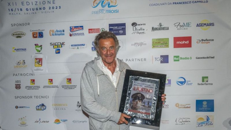 Luca Barbareschi riceve il Premio Troisi 2023