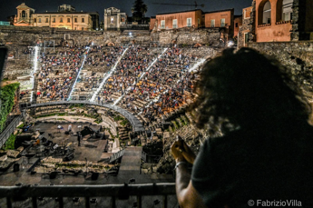 Festival lirico Teatri di Pietra, a Siracusa il silenzio si trasforma in musica
