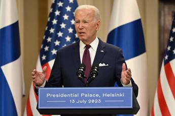 Guerra Ucraina-Russia, Biden: “Non durerà anni, Putin ha già perso”