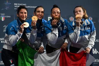 Mondiali scherma 2023, l’Italia conquista 10 medaglie: quattro d’oro