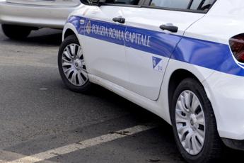 Roma, incidente viale Regina Elena: le due 20enni sono state travolte sul marciapiede