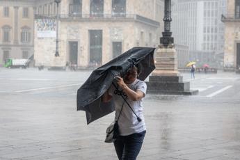 Maltempo Italia, allerta meteo domani con temporali su due regioni