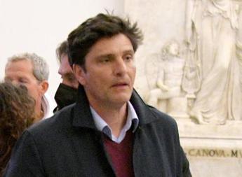 Mostra Venezia, Lorenzo Flaherty nel cast ‘Stato di Grazia’: “Storia Ambrogio Crespi mi ha coinvolto”