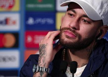 Neymar, dramma in Brasile: provano a rapire la figlia neonata