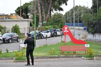 Stupro Caivano, mamma vittima: “Siamo stati minacciati”