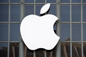 Apple, scivolone in Borsa: ecco cosa pesa sul gigante di Cupertino