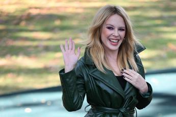 Kylie Minogue: “L’album ‘Tension’ tra riflessioni personali e clubbing”