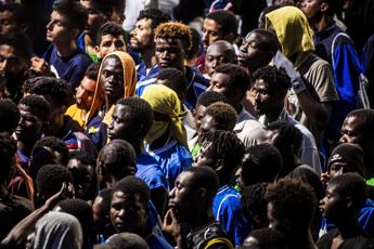 Migranti, gli sbarchi a Lampedusa: i numeri degli ultimi 10 giorni