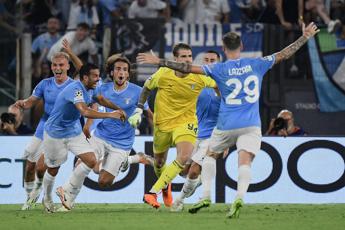 Provedel gol in Lazio-Atletico, quando il portiere diventa bomber