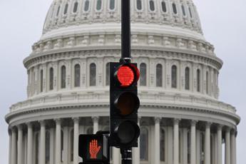 Usa evitano shutdown, stop governo slitta di 45 giorni