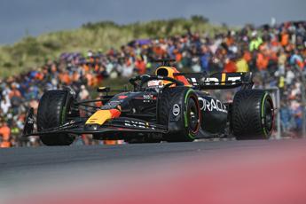 F1 Gp Usa 2023, Verstappen vince la Sprint, terzo Leclerc