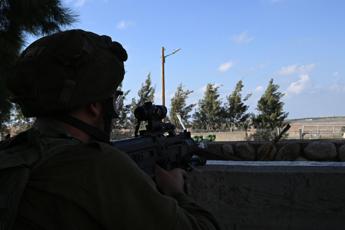 Hamas: “Pronti a liberare altri ostaggi, Israele dice no”. Netanyahu: “Bugie”