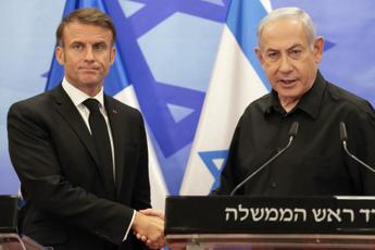 Israele, Macron e la “coalizione” contro Hamas: cosa ha detto il presidente francese