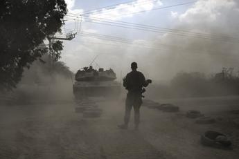 Israele, “incursione mirata nel nord di Gaza con soldati e tank”