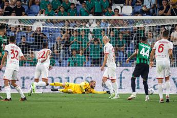 Sassuolo-Monza 0-1 e Torino-Verona 0-0