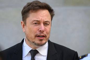 Elon Musk oggi in Israele, incontro con Netanyahu e Herzog