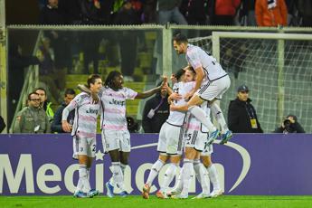 Fiorentina-Juventus 0-1, gol di Miretti e Allegri insegue Inter