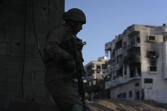Israele: “Hamas ha perso controllo nord di Gaza”. Ostaggi in cambio di tregua: si tratta