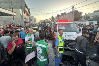 Israele colpisce ambulanza a Gaza: “Usata da Hamas”. La lista: “Uccisi 10 comandanti”
