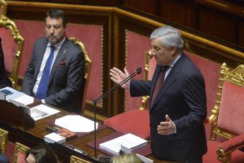 Migranti, accordo Italia-Albania passerà dal Parlamento: Tajani in campo per ratifica