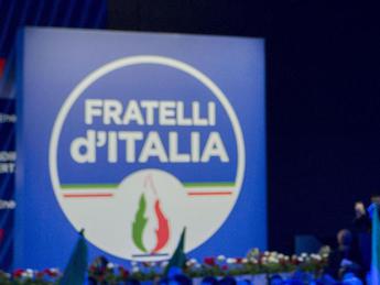 Sondaggi politici: Fratelli d’Italia stabile, crescono M5S e Lega