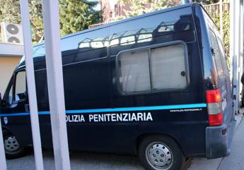 Uccise la sorella Alice, Alberto Scagni massacrato di botte in carcere