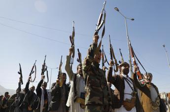 Attacchi Houthi in Mar Rosso, effetti e conseguenze