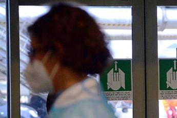 Nuovo piano pandemico, Schillaci: “Sì a restrizioni con patogeni ignoti, ma solo se necessarie”