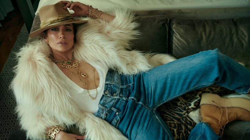 Jennifer Lopez, fuori il nuovo singolo “Can’t Get Enough”