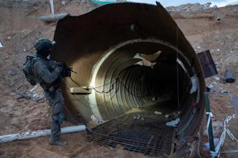 Israele: “Distrutto il maxi tunnel di Hamas a Gaza”. Cresce tensione con il Libano