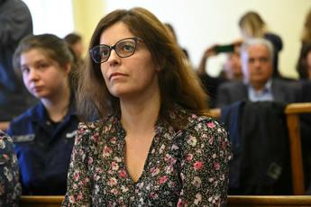 Ilaria Salis, Ungheria: “Autorità competenti chiedano deroga a immunità per l’eurodeputata”