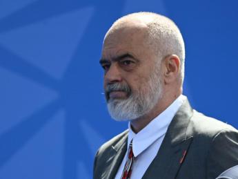 Rama contro Report, Rai: “Nessuna telefonata furiosa premier Albania a Corsini”