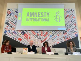 Rapporto Amnesty: “Spartiacque per diritto internazionale, clamorose violazioni’