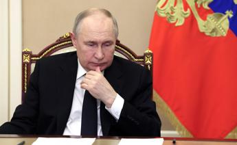 Russia, Putin e la stretta sull’immigrazione: “Entra solo chi segue tradizioni”