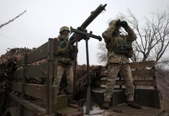 Ucraina, Consiglio Ue: “Fornire difesa aerea, urgente invio missili e munizioni”
