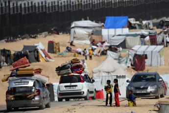 Appello della Francia a Israele: “Stop all’operazione a Rafah, catastrofe per i civili”