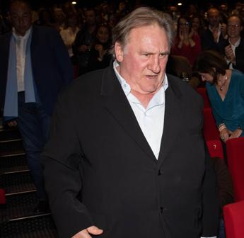 Depardieu, il legale accusa Barillari: “Ha spinto la compagna dell’attore”