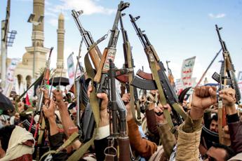 Houthi preparano “quarta fase dell’escalation” contro Israele e Usa