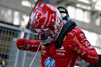 Leclerc e il trionfo nel Gp di Monaco, le lacrime dopo la vittoria – Video