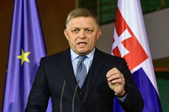 Slovacchia, il premier Robert Fico “non è più in pericolo di vita”