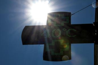 Caldo bollente con l’anticiclone Minosse, le previsioni meteo