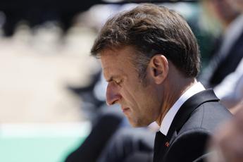 Ucraina, soldati Francia in guerra? Macron ora frena: “Non domani”