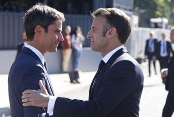 Francia, Macron accetta dimissioni governo Attal: resta in carica per affari correnti