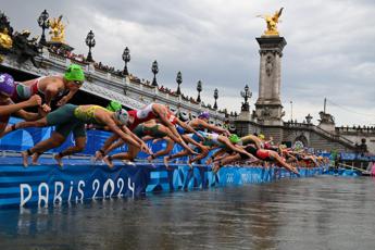 Parigi 2024, triathlon al via: Senna supera test