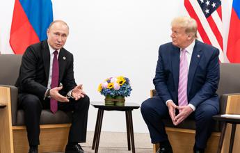 Ucraina, Cremlino nega dialogo in corso tra Putin e Trump