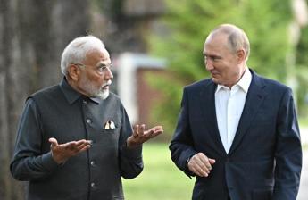 Ucraina-Russia, Modi dal ‘caro amico’ Putin: ira Zelensky