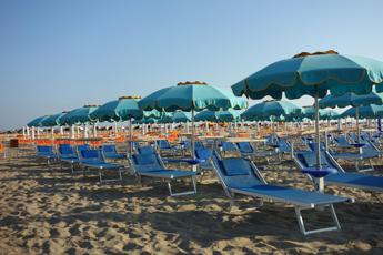 Stabilimenti balneari in crescita sulle spiagge italiane, oltre 7mila imprese, +26% dal 2011