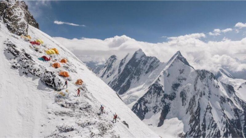 “Sulle orme del K2”: il documentario in onda il 2 gennaio su Rai 3