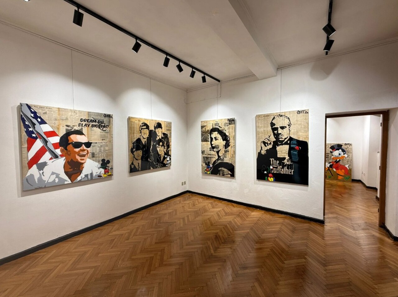 E S Gallery